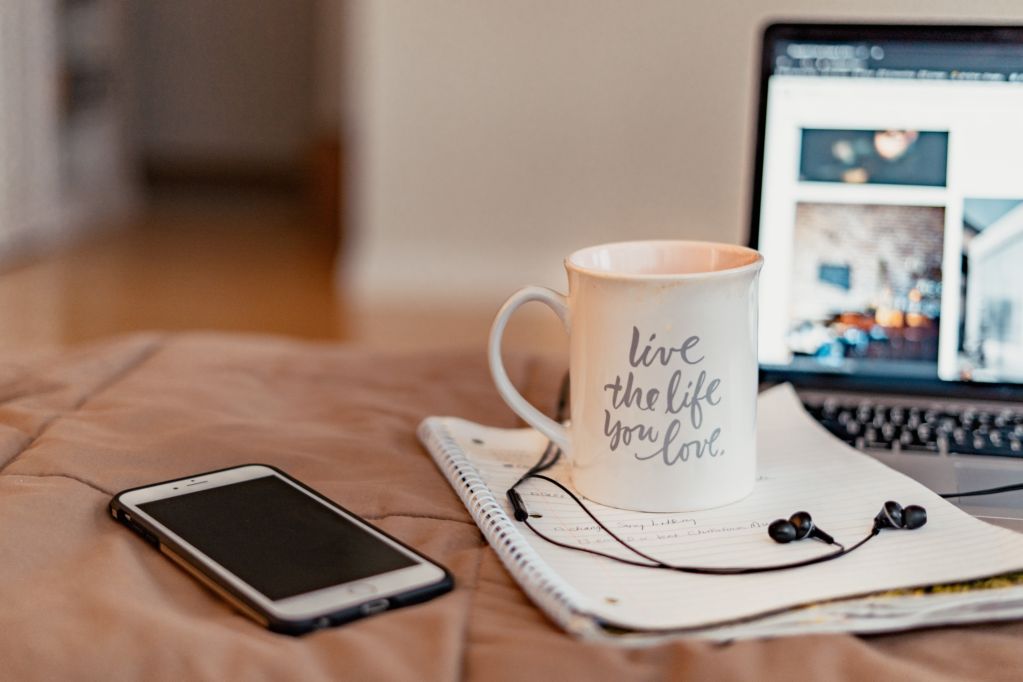 3. E-books y otros recursos  "Disponible próximamente"                                                                                              